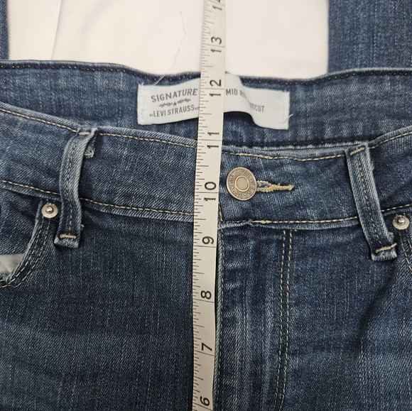 Levi Strauss Signature Mid Rise Bootcut Jeans! - Picture 7 of 8